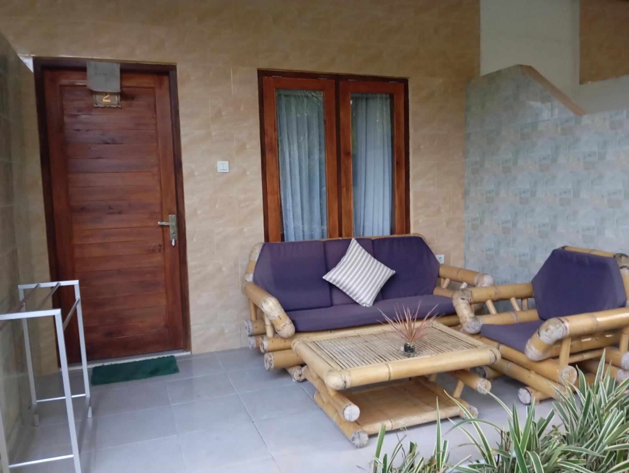 Belong Home Stay Lembongan Екстер'єр фото