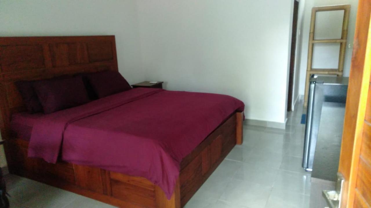 Belong Home Stay Lembongan Екстер'єр фото