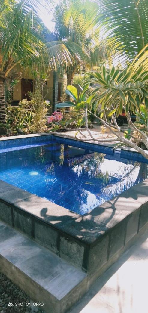 Belong Home Stay Lembongan Екстер'єр фото